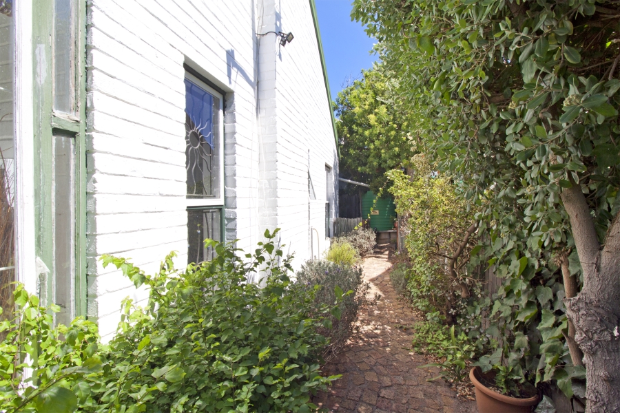 3 Bedroom Property for Sale in Milkwood Park Western Cape